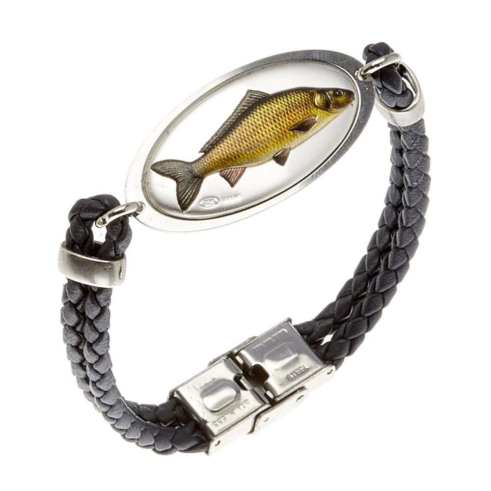 LEATHER BRACELET WITH CARP IN SILVER